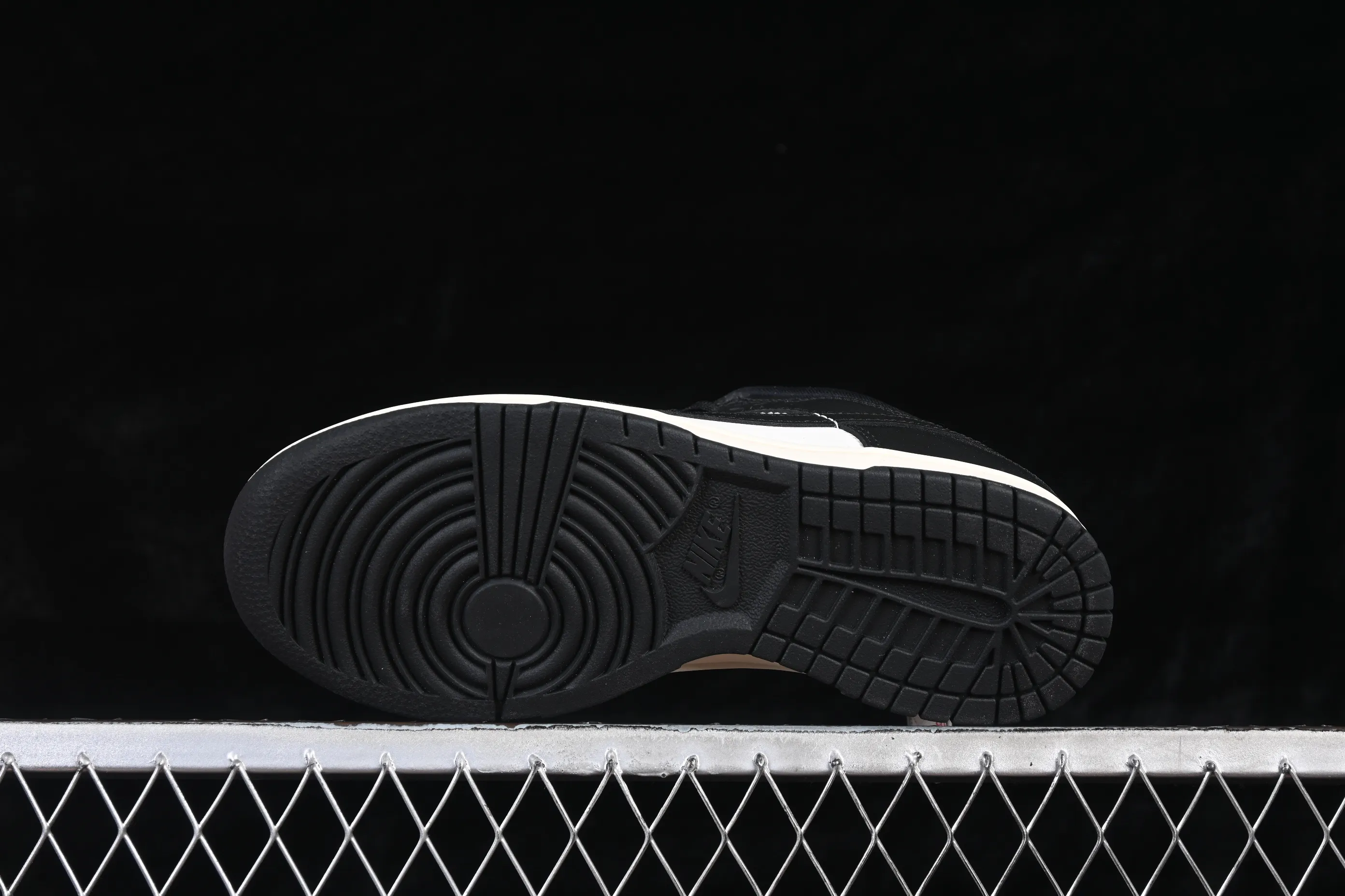 All Categories Nk SB Dunk Series Nk SB Dunk Low Low-top sneakers Nike SB Dunk Low Black and White Panda Low-top casual sneakers HQ7487-100